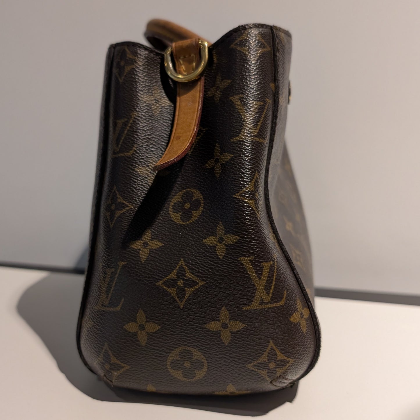 Sac à main Louis Vuitton Montaigne