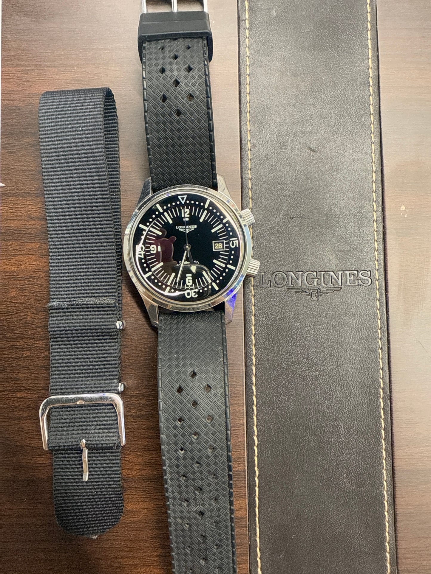 Montre Longines Legend Diver 1969, 2 Bracelets inclus