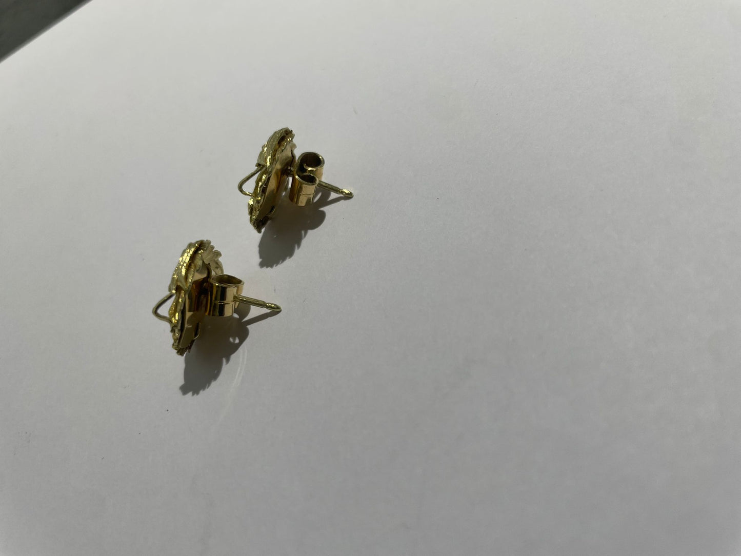 Boucles d'oreilles en or jaune 18K 8.20 Grs