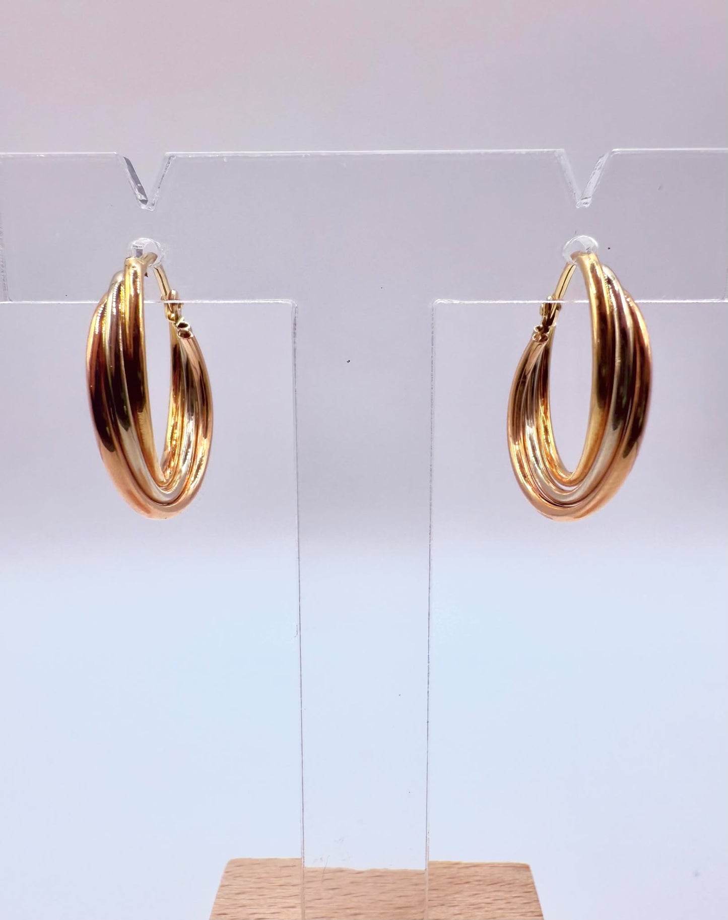 Boucles d'oreilles créoles en 3 Ors 18K