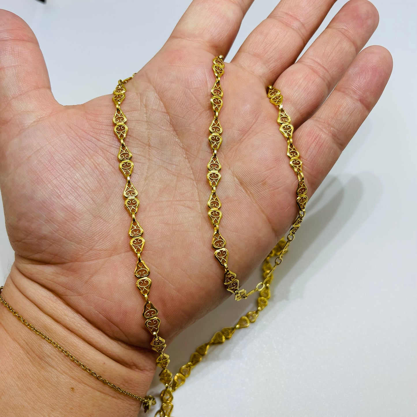 Collier en Or Jaune 18 Carats Filigrane 68 cm