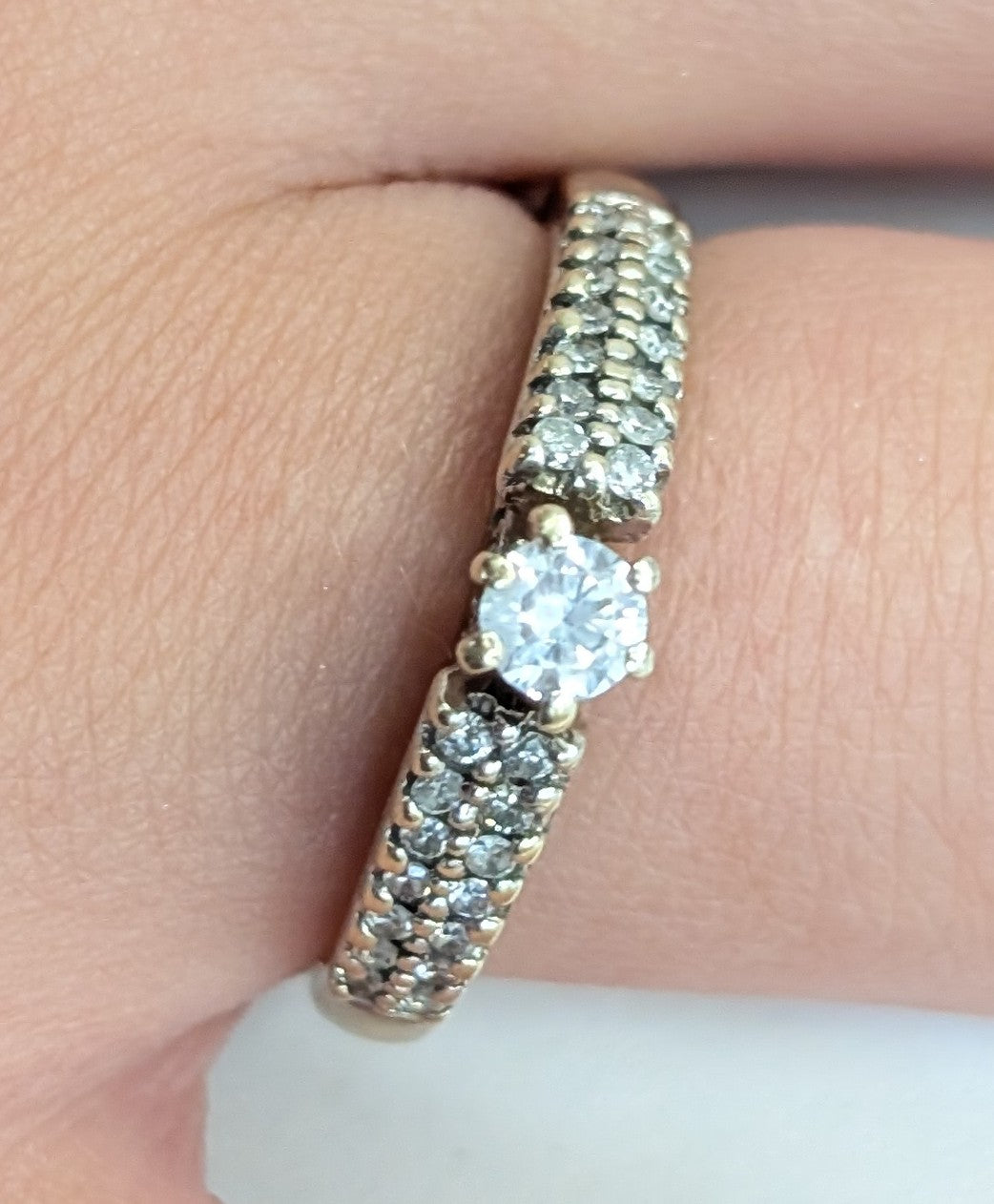 Bague Solitaire Or Blanc 18K 4.95 Grs - Taille 54