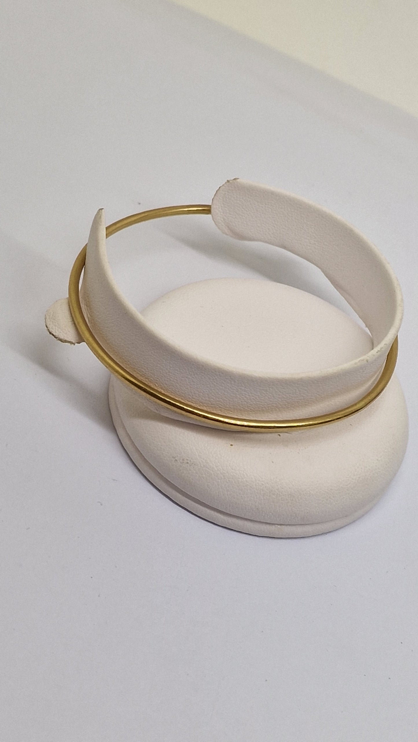 Bracelet Jonc Fermé OR Jaune 18K 10.98 Grs