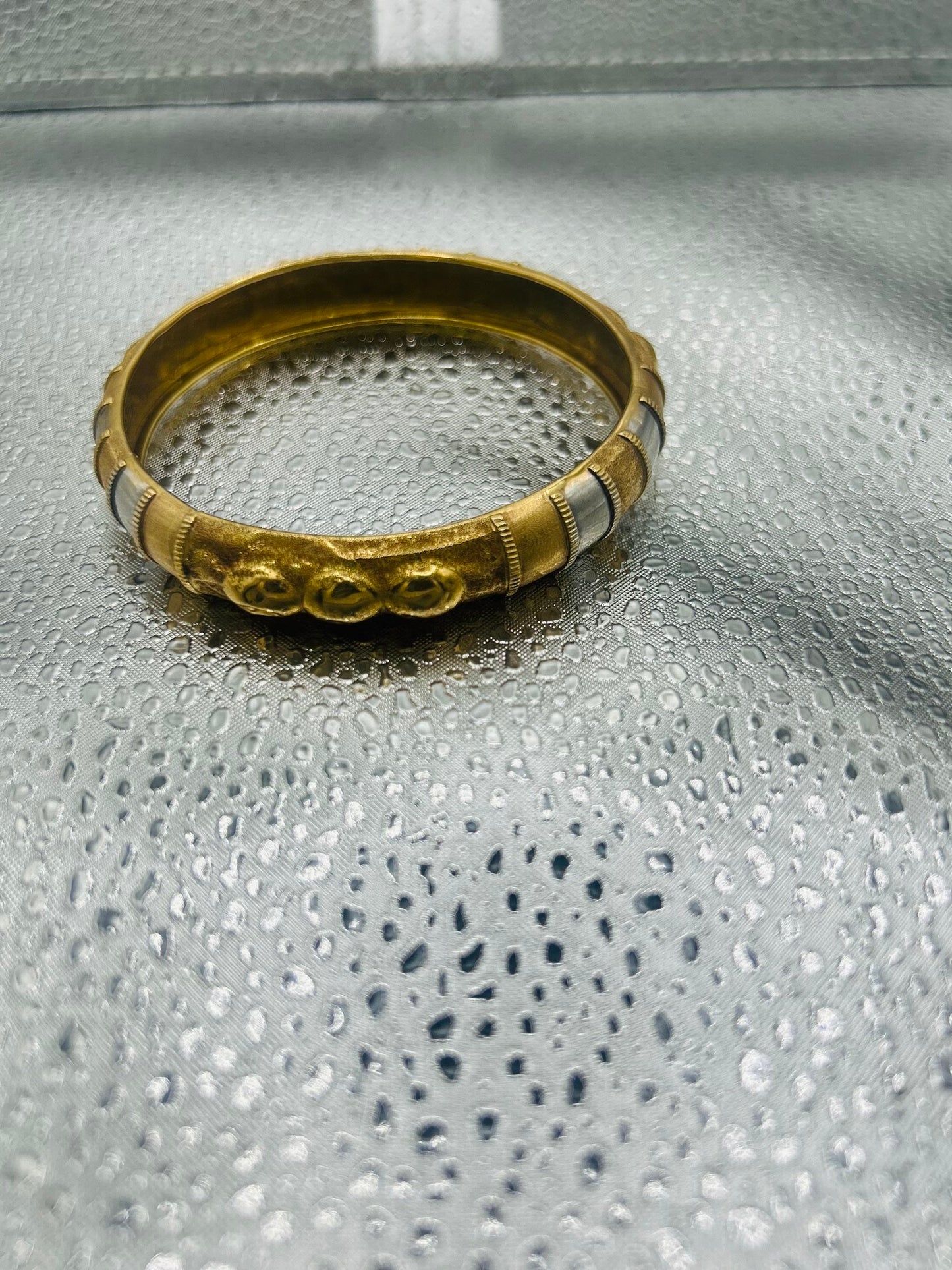 Bracelet Jonc Or Jaune 18 Carats Maille Articulée
