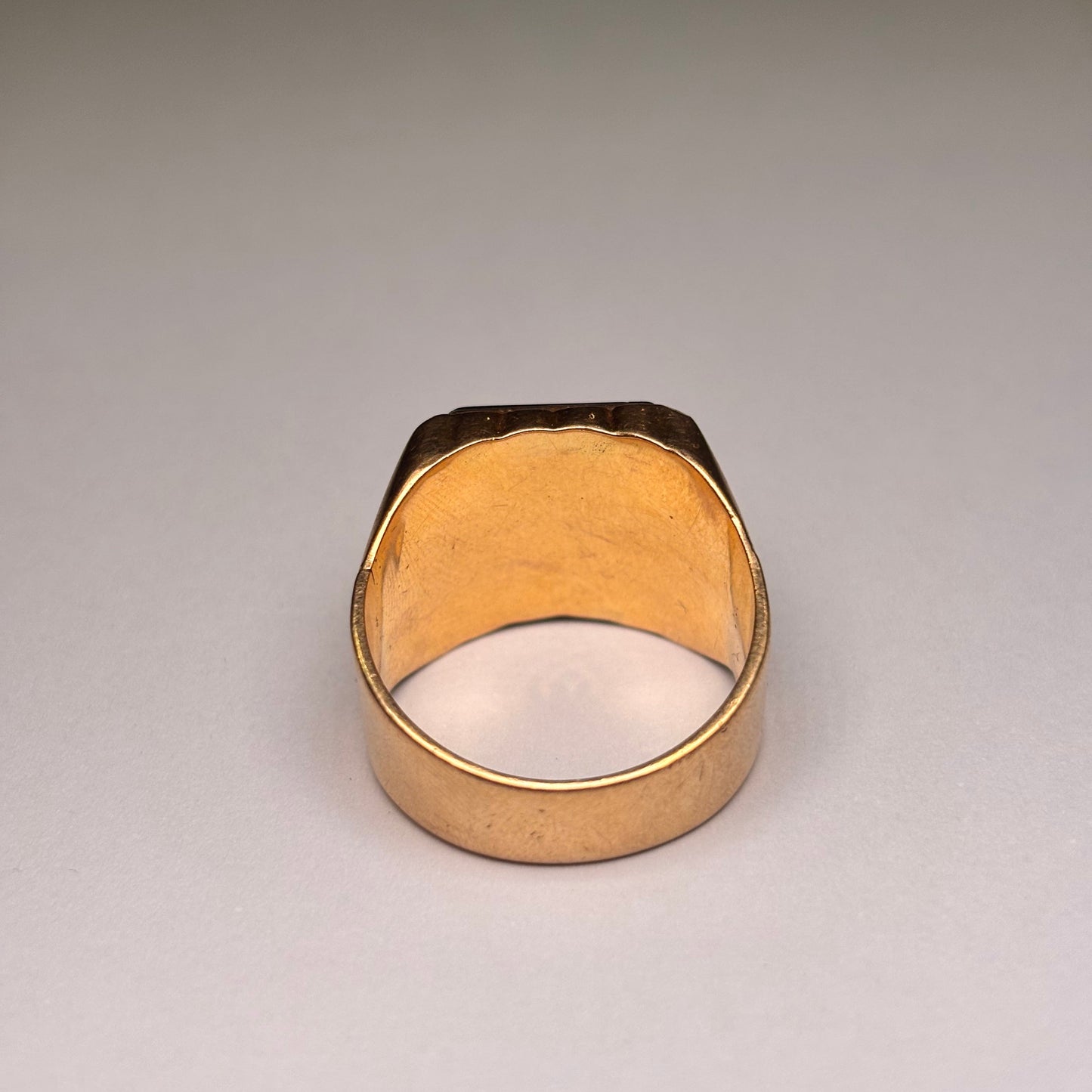 Chevalière en or jaune 18K Taille-61