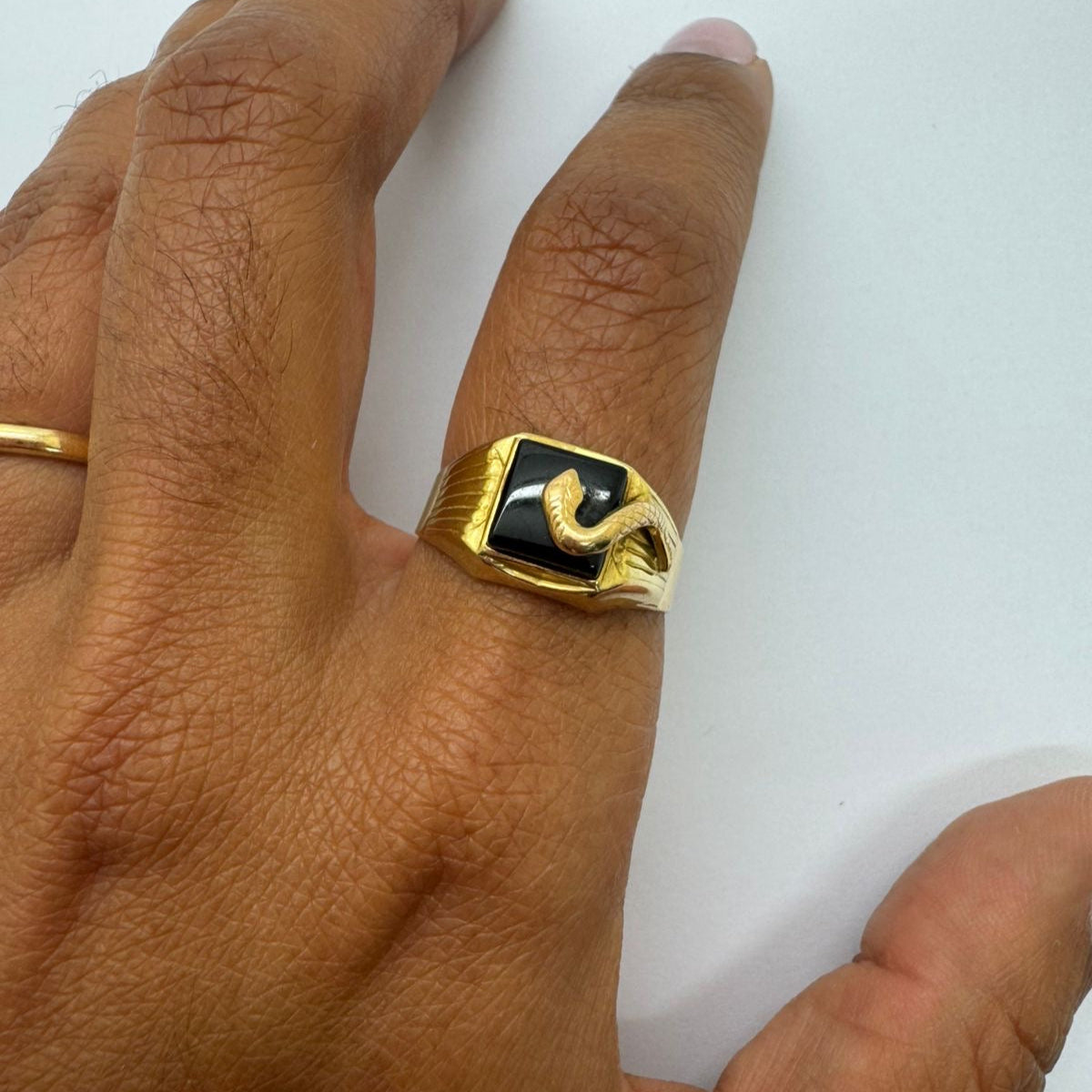Chevalière en or jaune 18K Taille-58