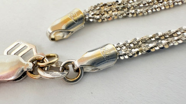 Collier Princesse en Or Blanc 18K avec Cœur en Diamant