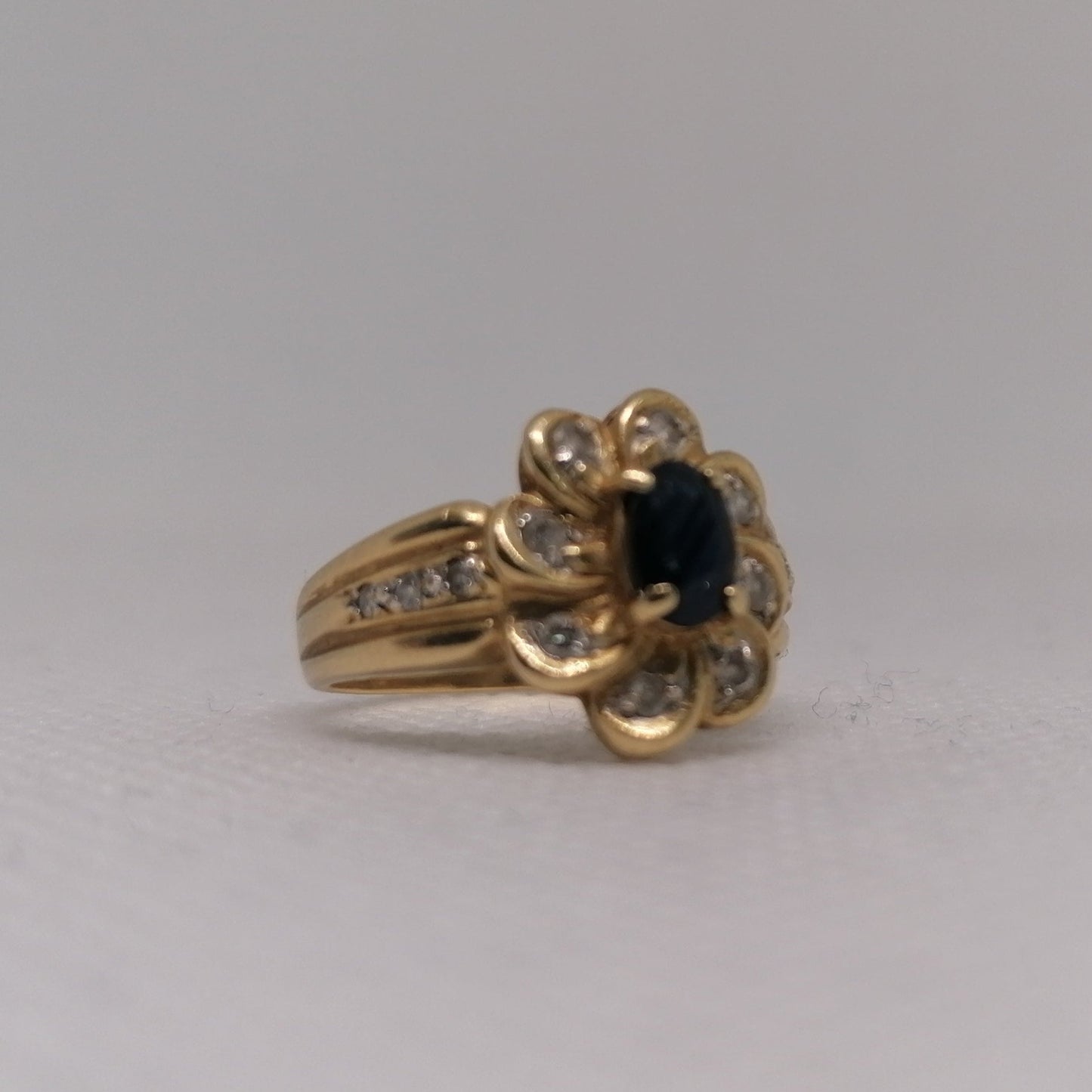 Bague en or jaune 18 Carats Taille - 52