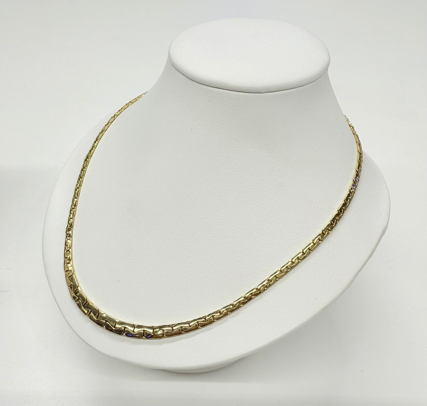 Collier Ras du Cou en Or Jaune 18k, Maille Haricot