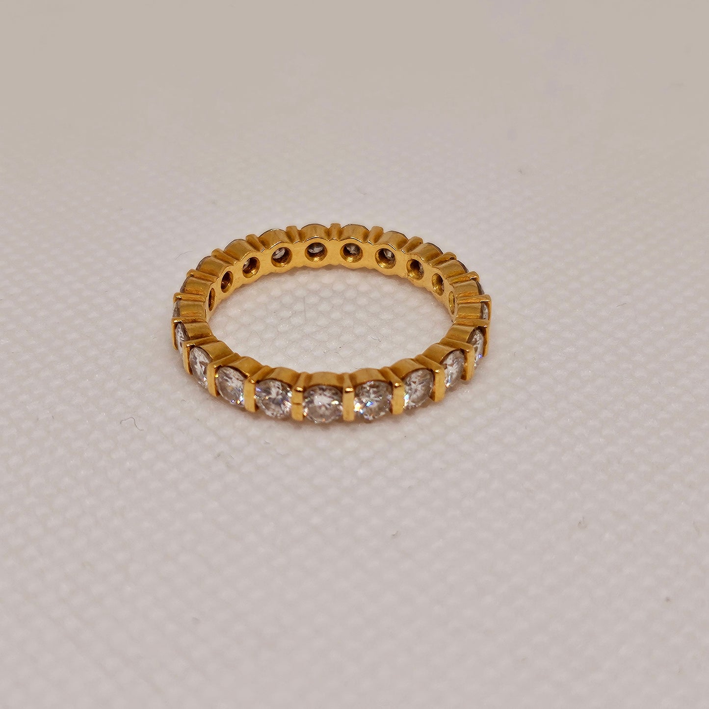 Bague Tour complet en Or jaune 18K 20 diamants 0.10 carats