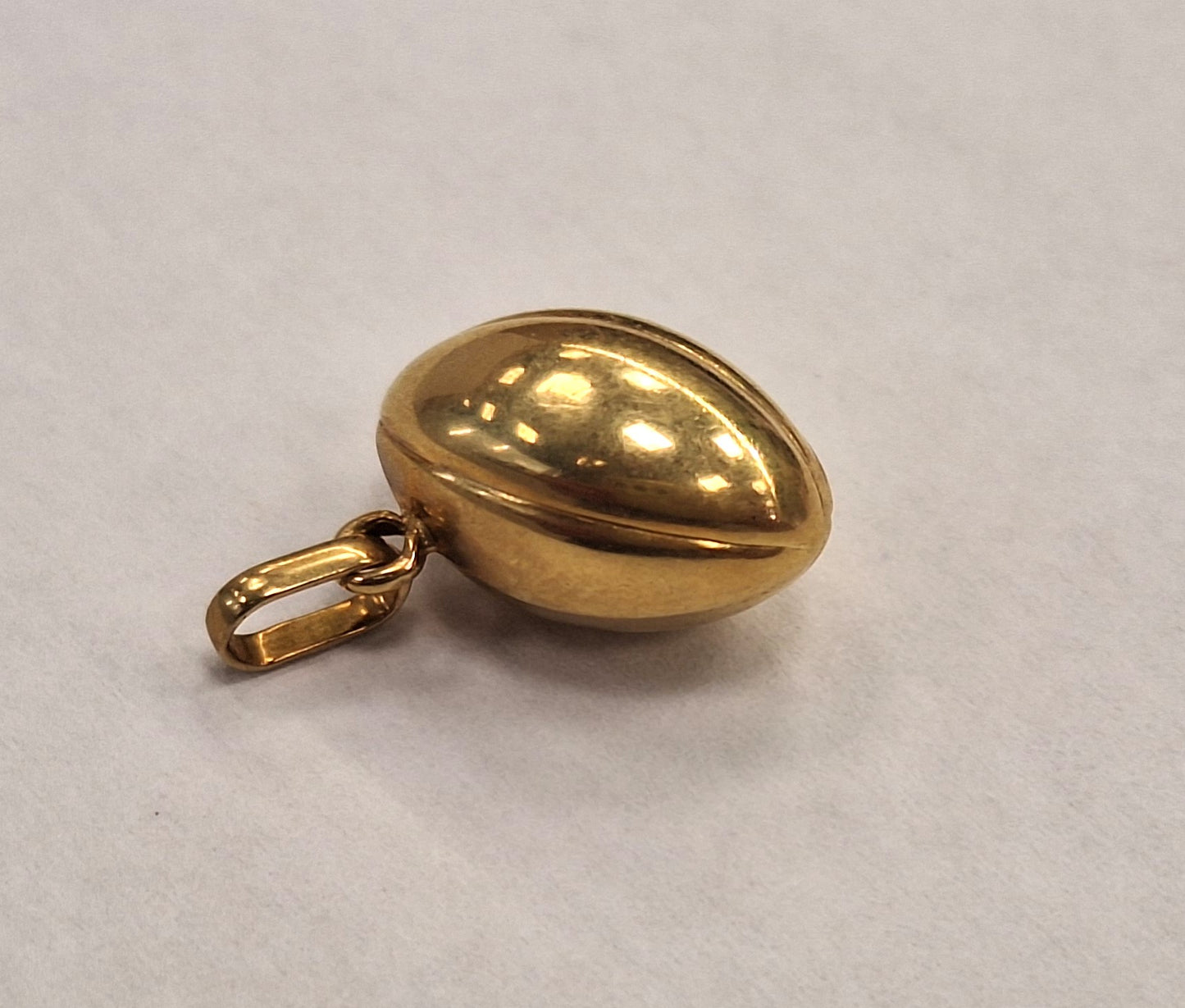 Pendentif Ballon Rugby Or Jaune 18 Carats