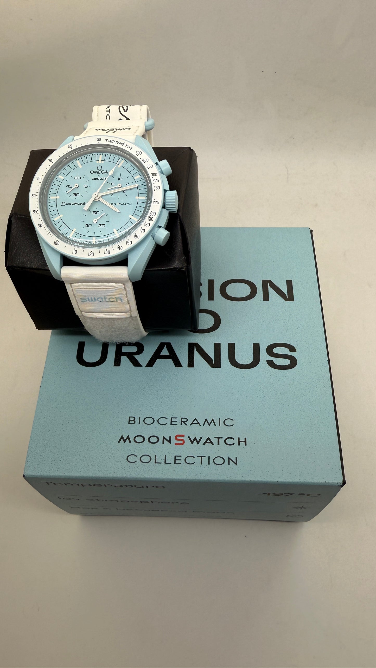 Montre Swatch Oméga Uranus 2022 Bleu Ciel Biocéramique VELCRO®