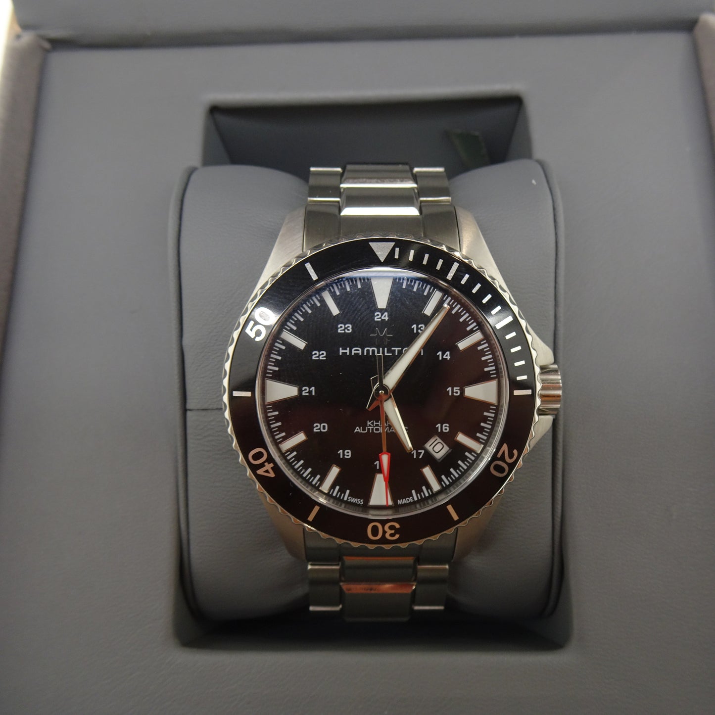 Montre Hamilton khaki navy 2021 Comme neuve
