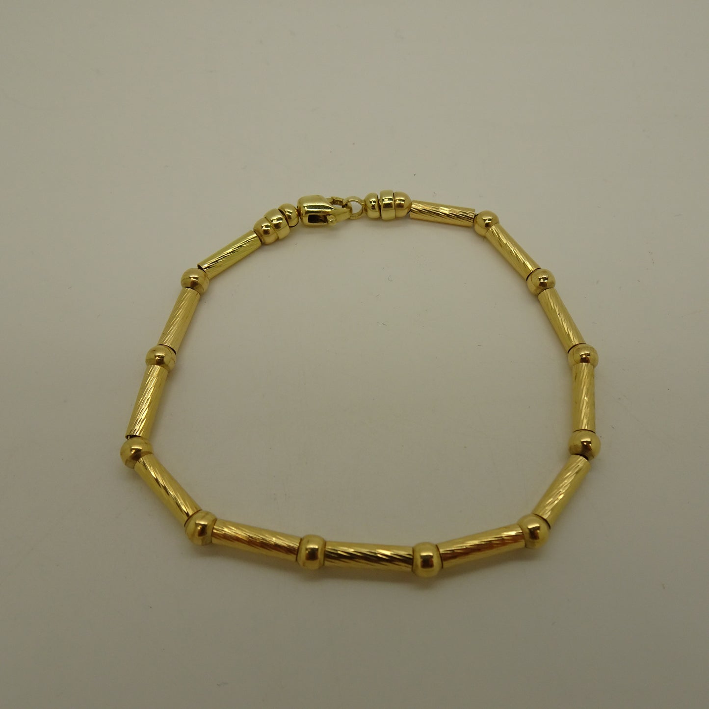 Bracelet en or jaune 18K 10.59 Grs