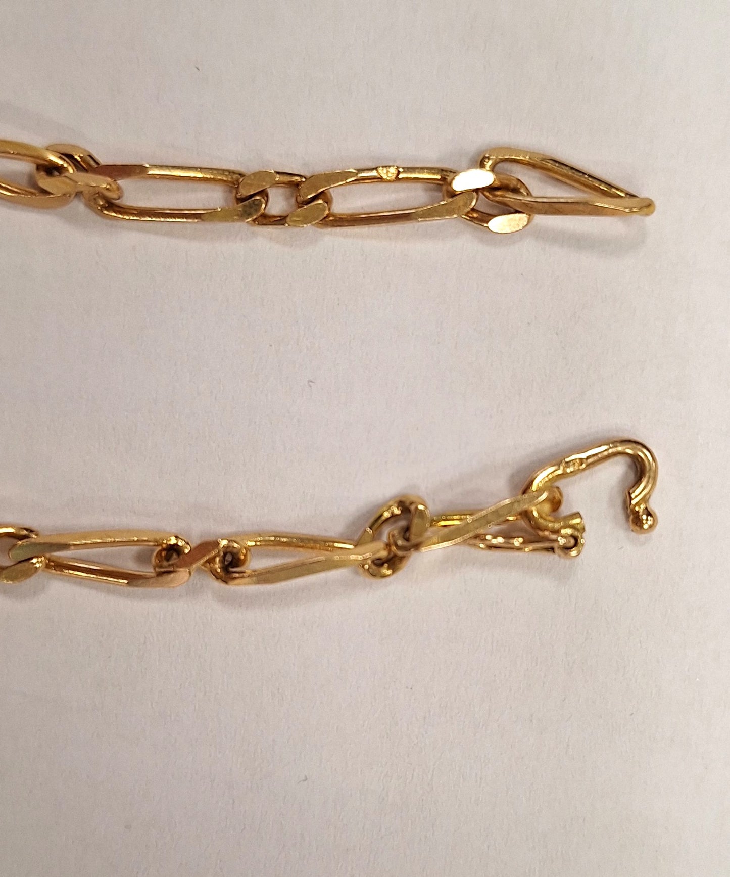 Bracelet or maille figaro