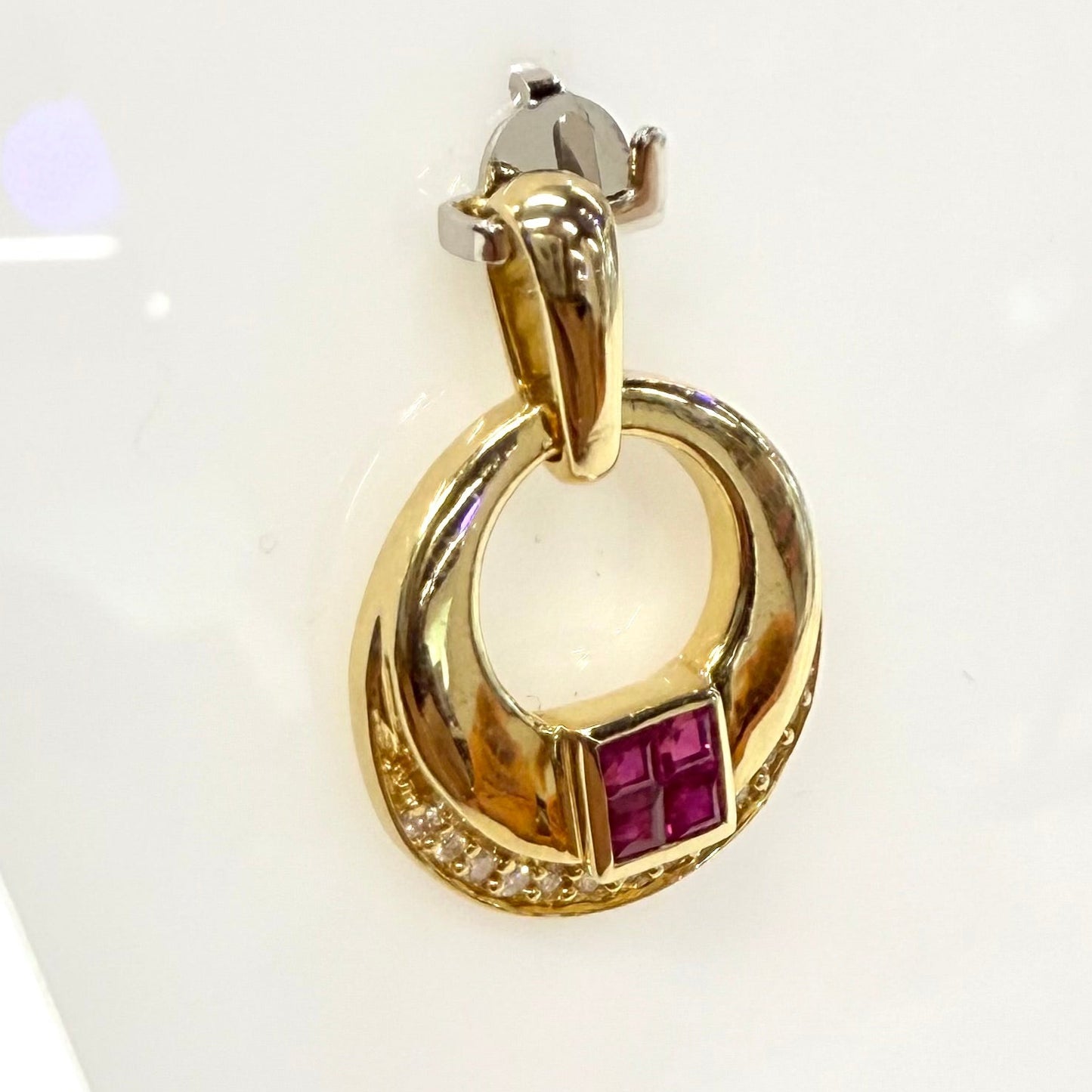 Superbe Pendentif Or Jaune 750/1000 avec Diamants et Rubis