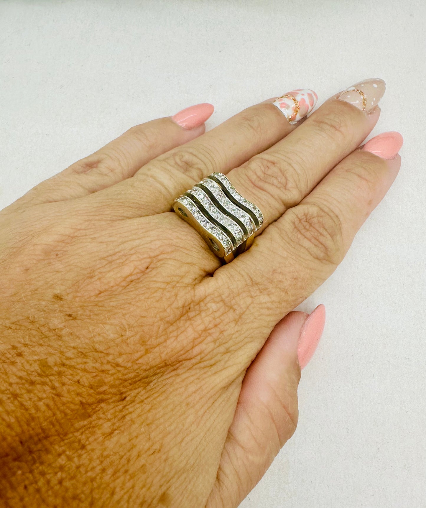 Bague Tank 750/1000 Or Jaune et Gris avec Diamants