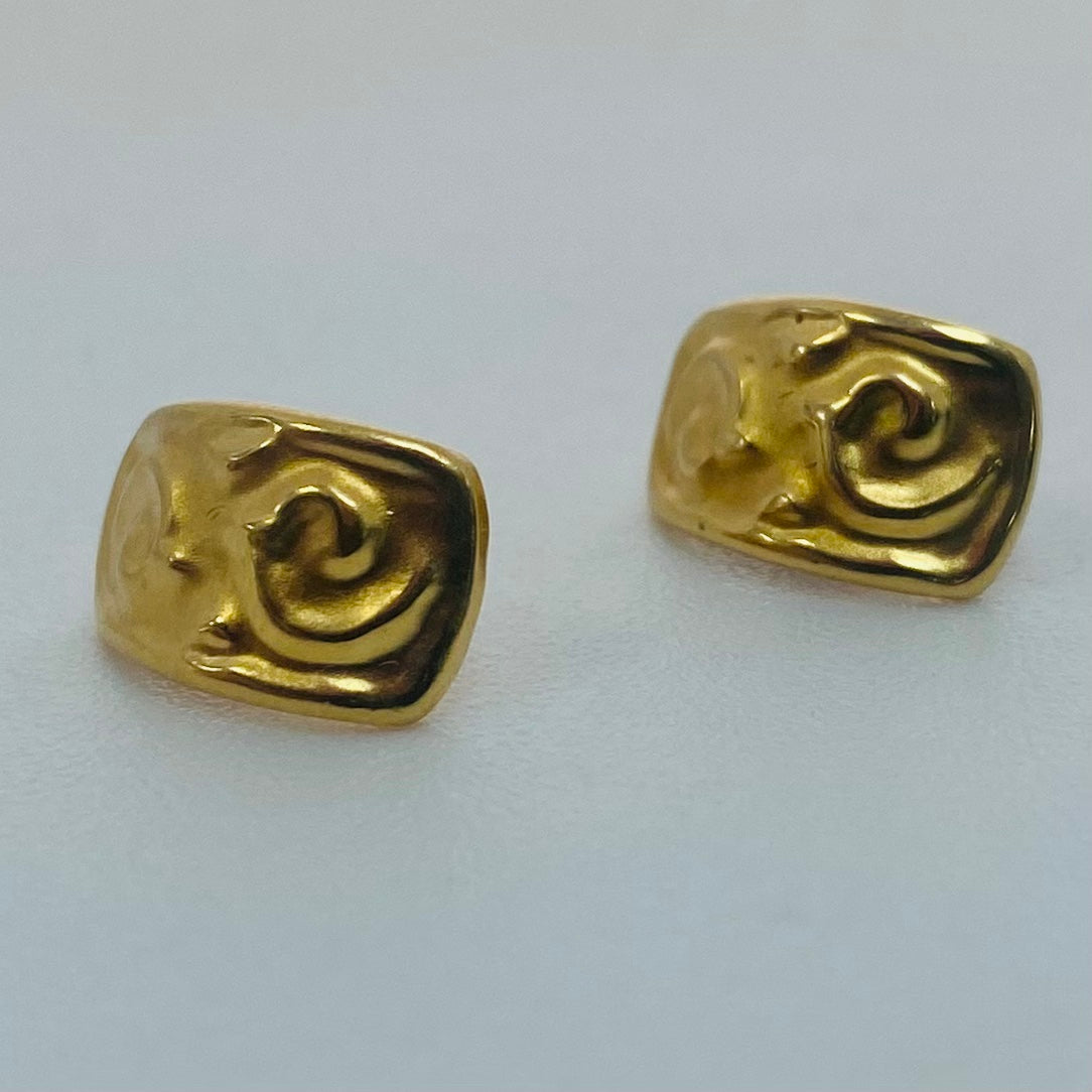 Boucles d'oreilles Clou Or 18K Poussettes 1.01 Grs
