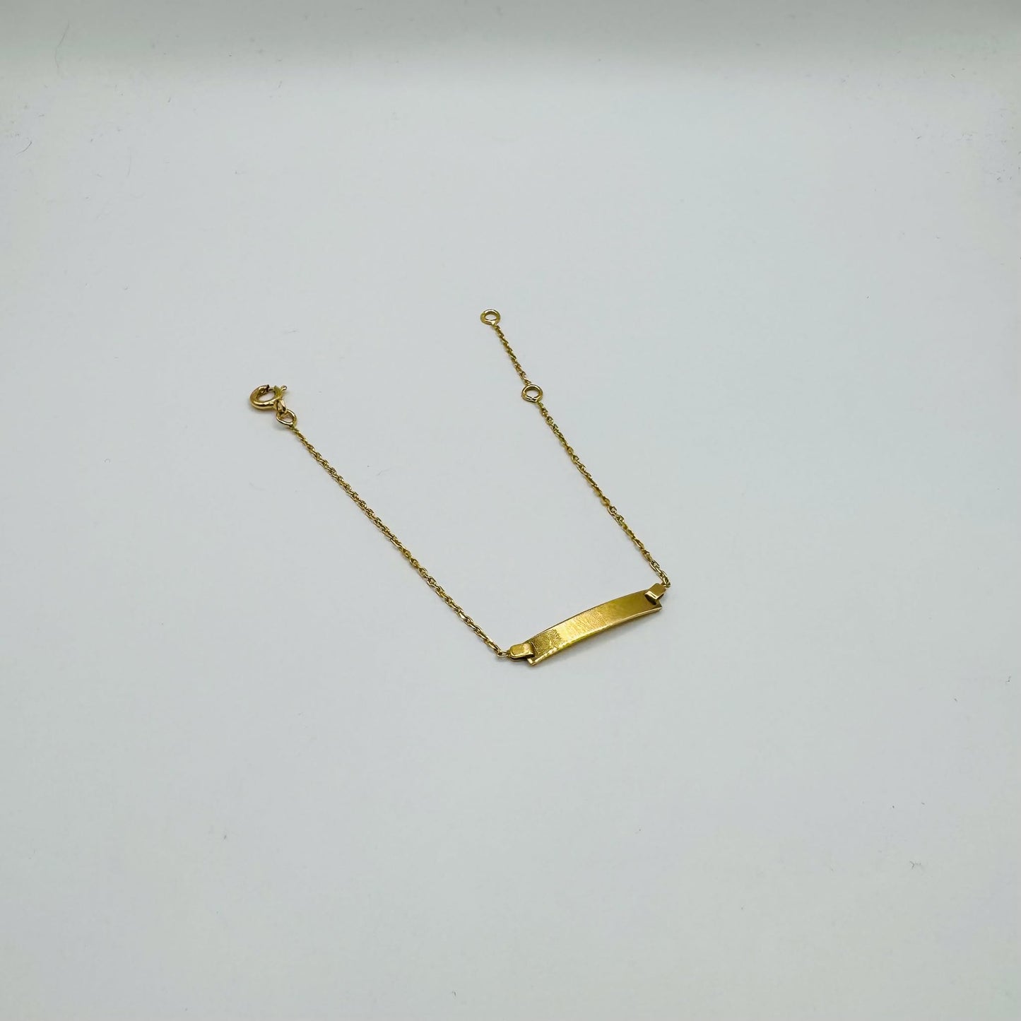 Bracelet identité en Or jaune 18K - 1.26 Grs