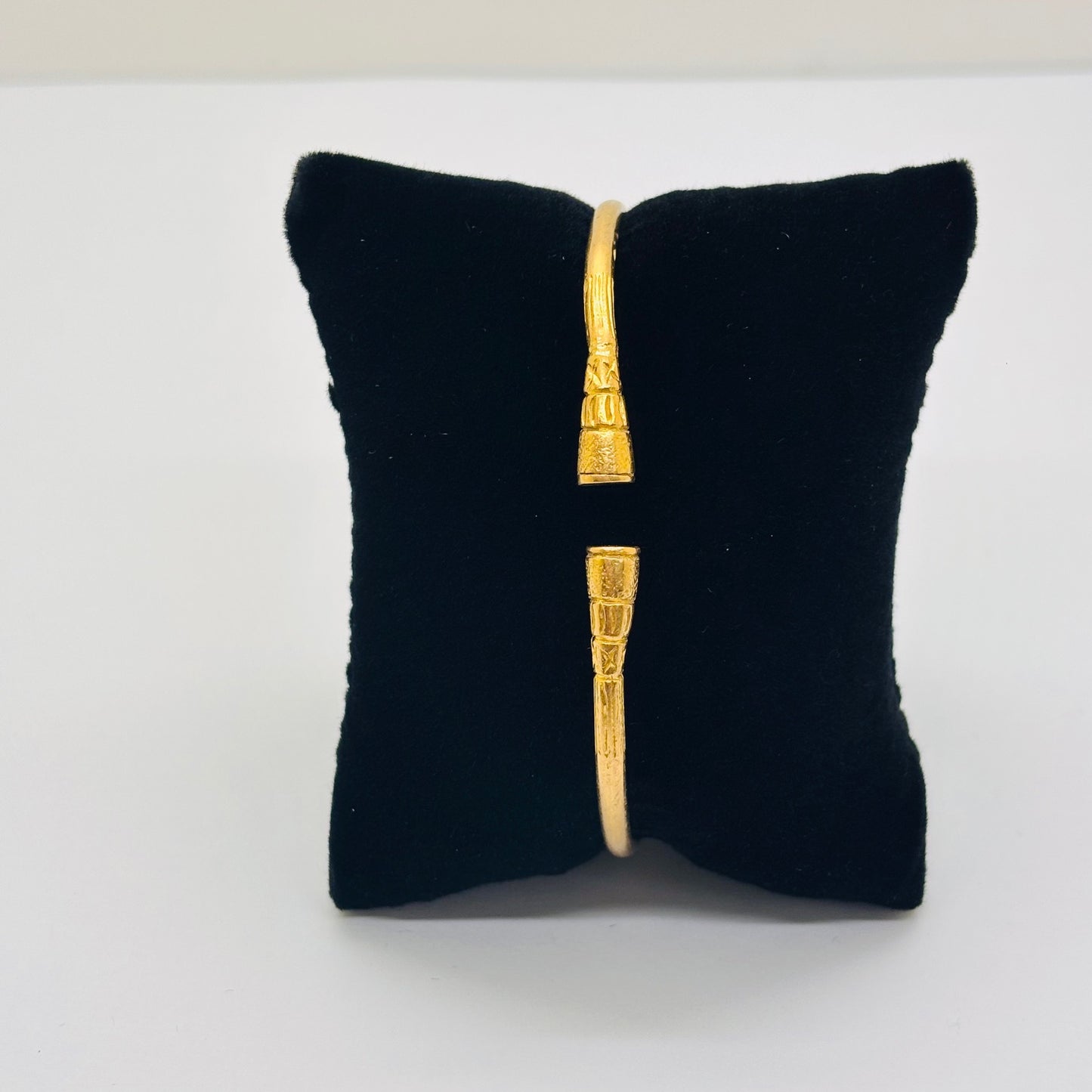 Bracelet jonc en or jaune 18K 23.22 Grs
