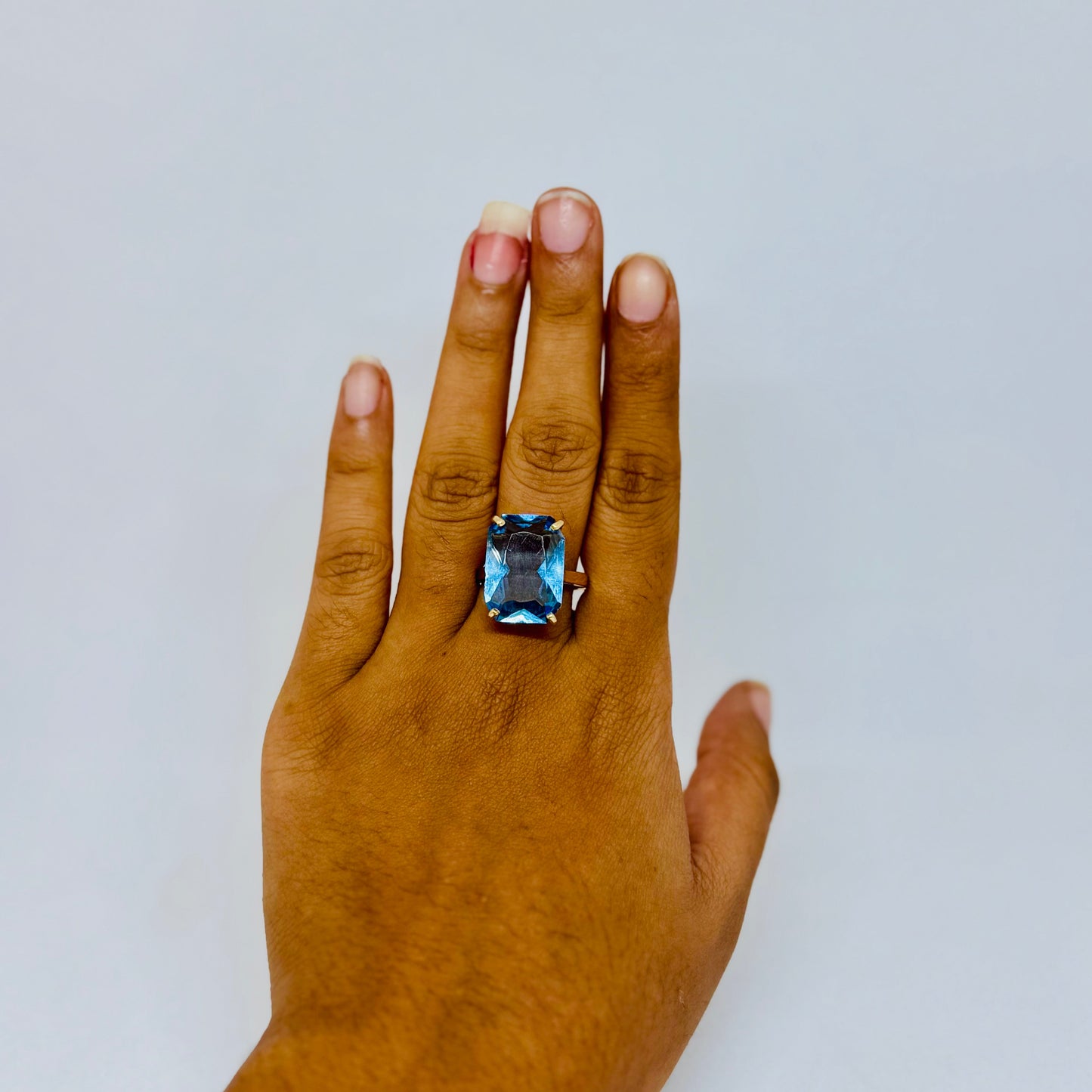 Bague Cocktail Or Jaune 18K avec Oxyde de Zirconium