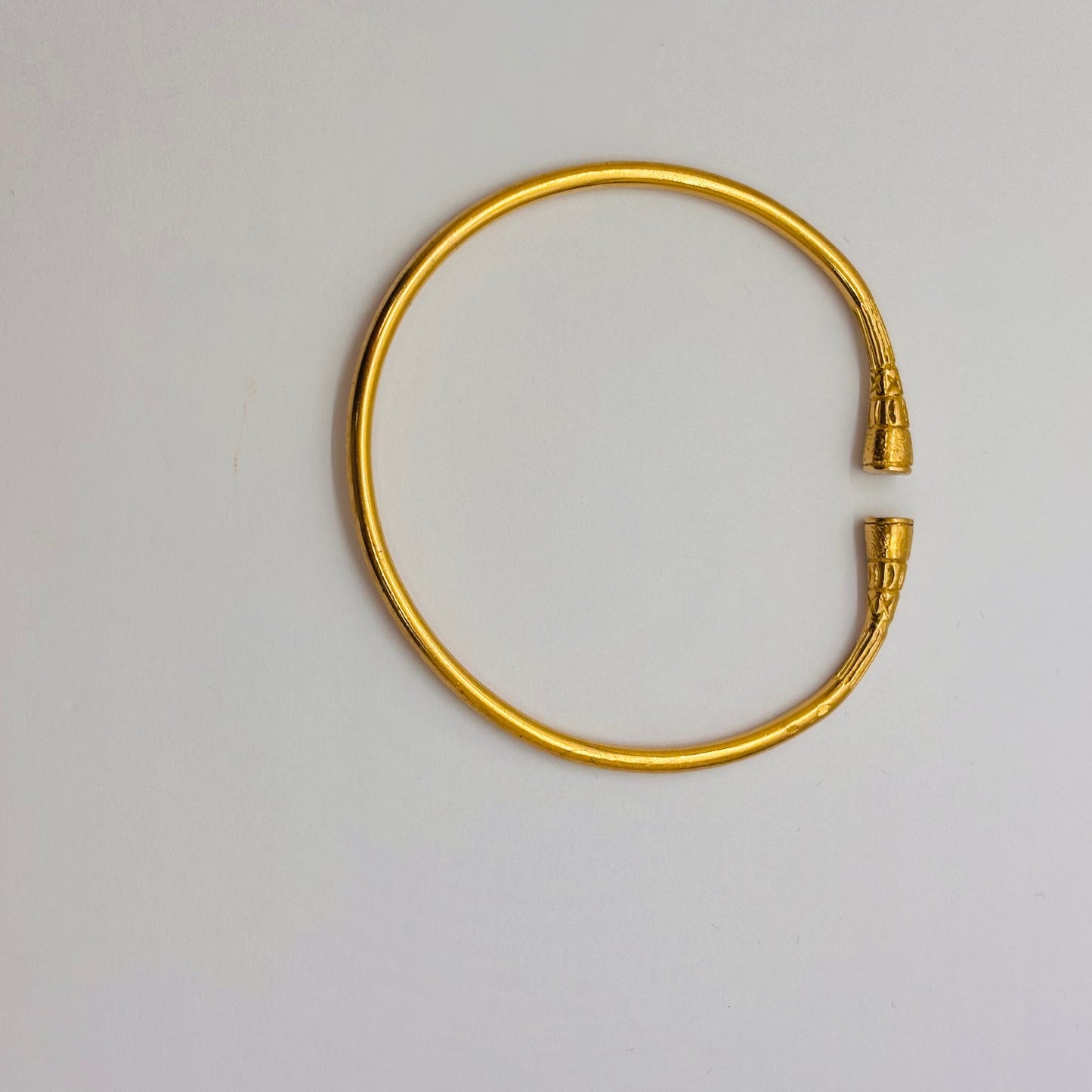 Bracelet jonc en or jaune 18K 23.22 Grs