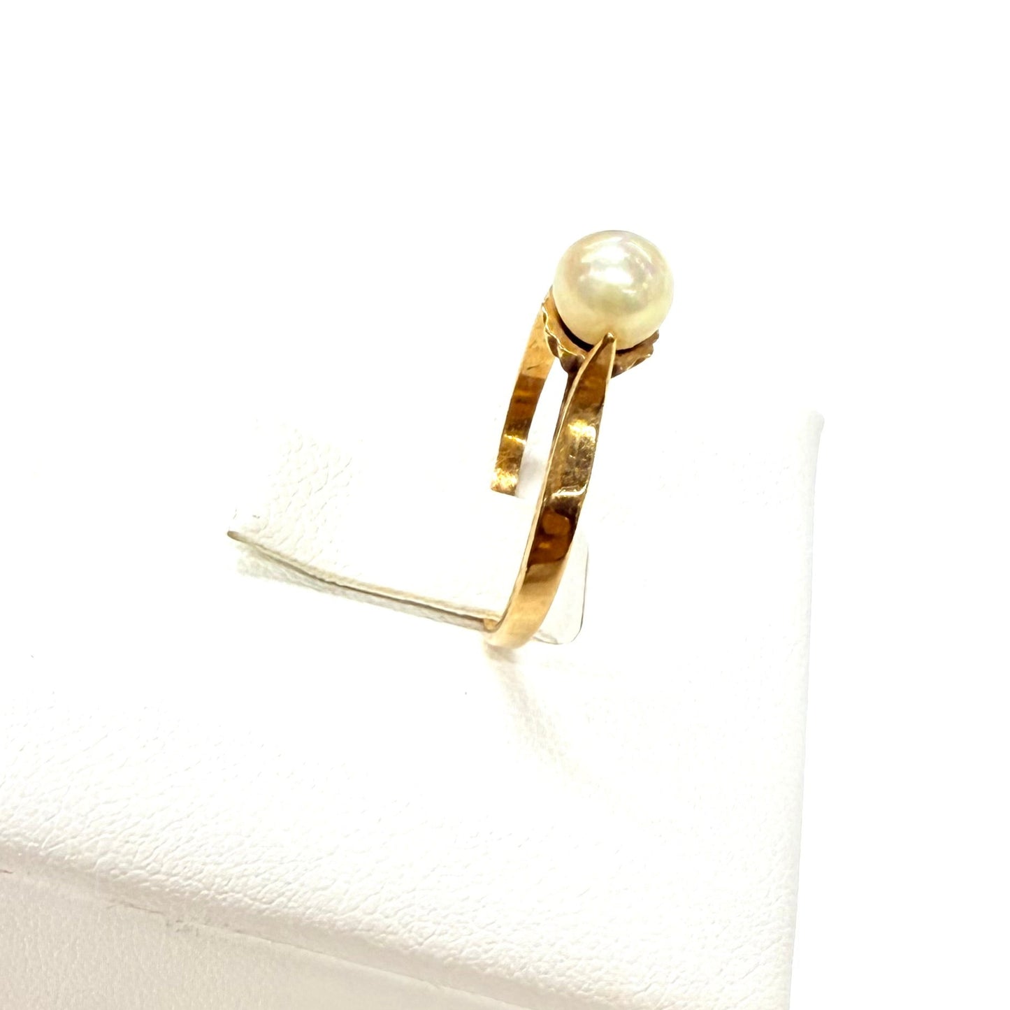 Jolie bague en or 18k Taille-53