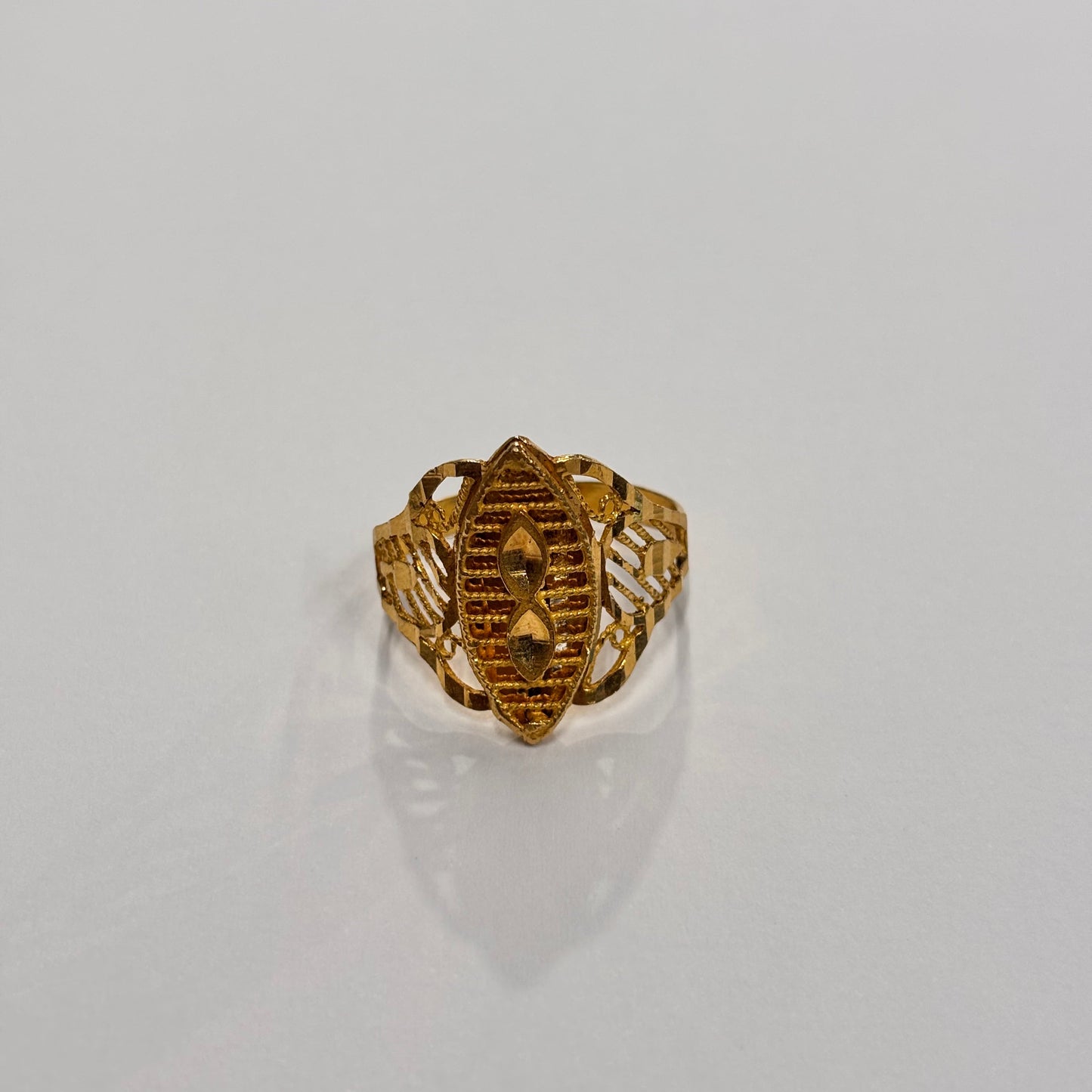 Bague Marquise Or Jaune 22K Taille-53