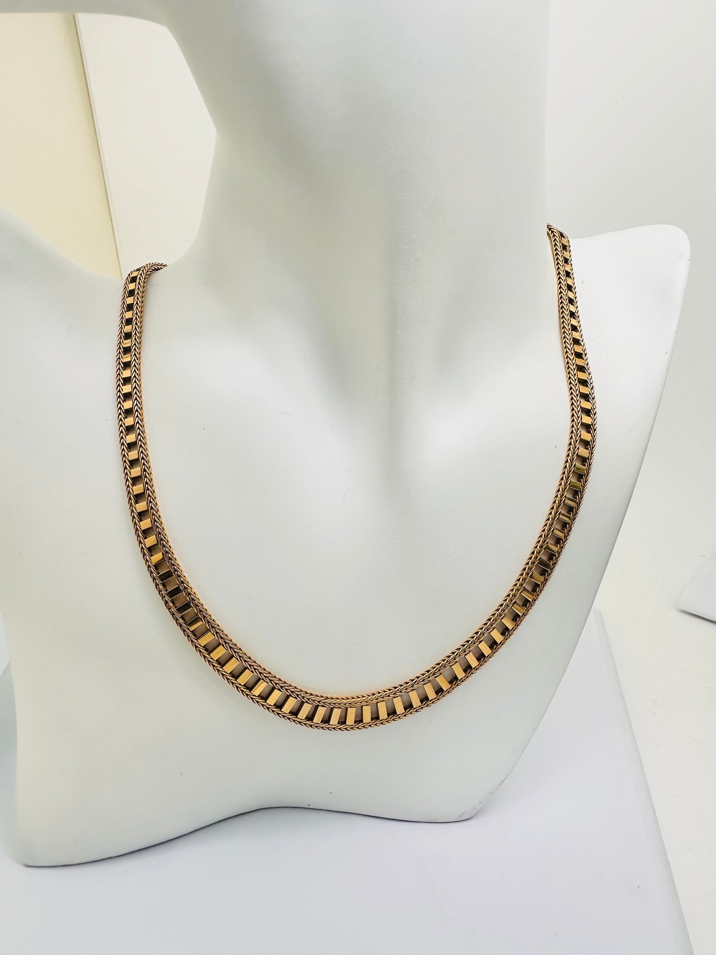 Collier Ras du Cou Or Jaune 18K 36.17 Grs