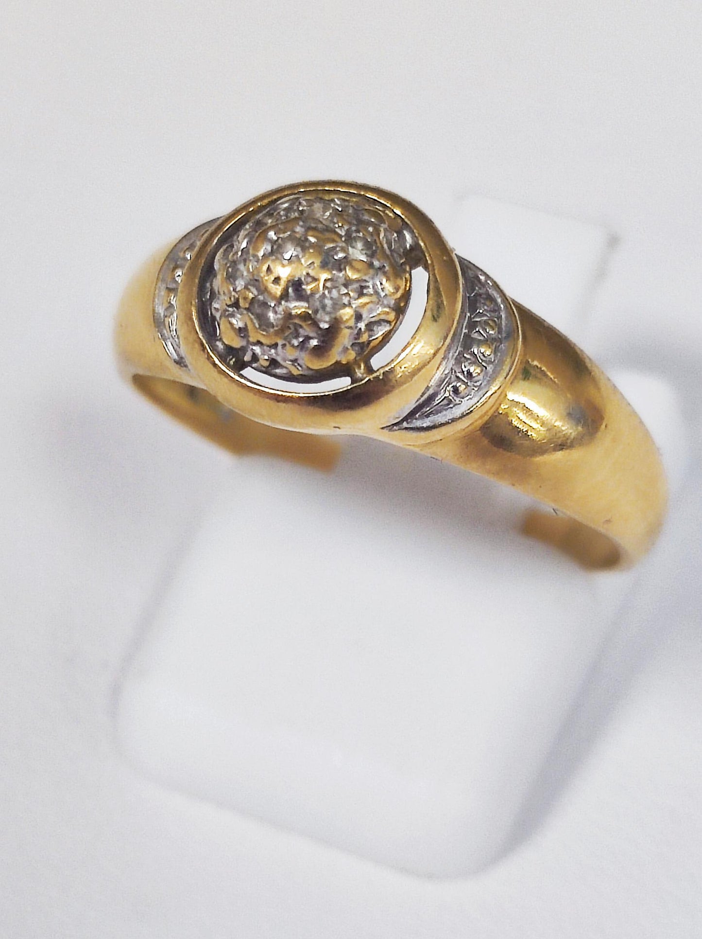 Superbe Bague Or jaune 18K 7 Diamants