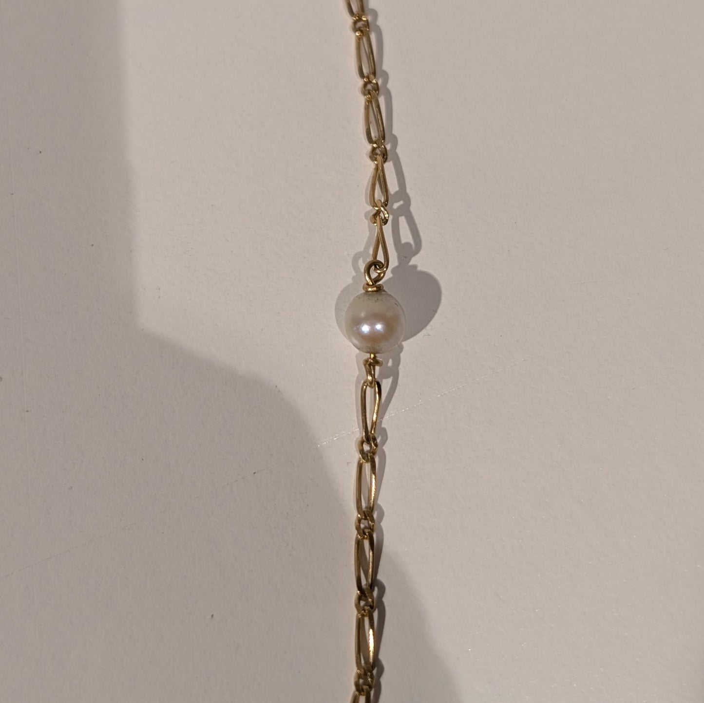 Collier Ras du Cou en Or Jaune avec Perles Naturelles