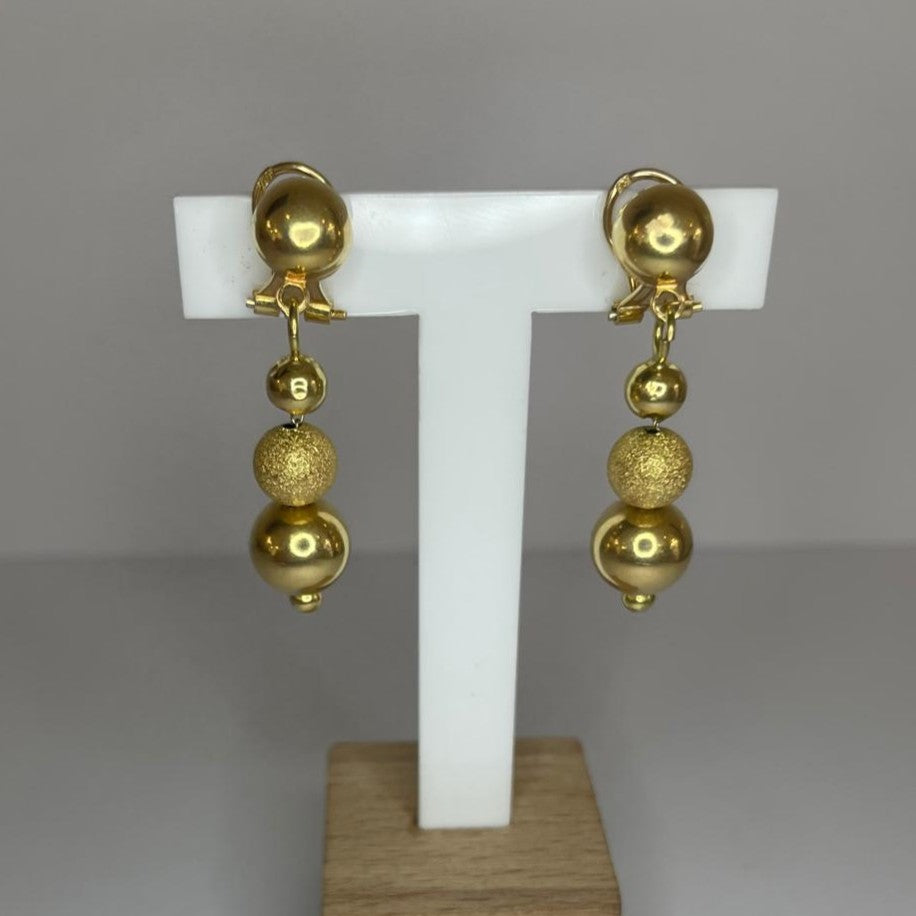 Boucles d'oreilles en or jaune 18K 5.08 Grs