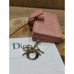Porte Cartes à goussets Lady Dior