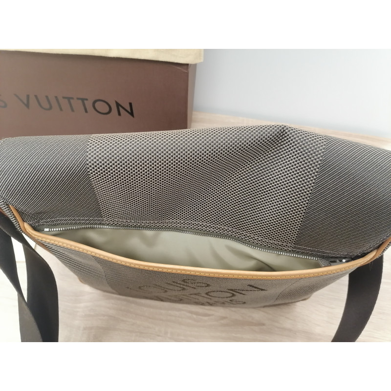 Louis Vuitton Mabillon Messenger in Monogram Vachette - SOLD