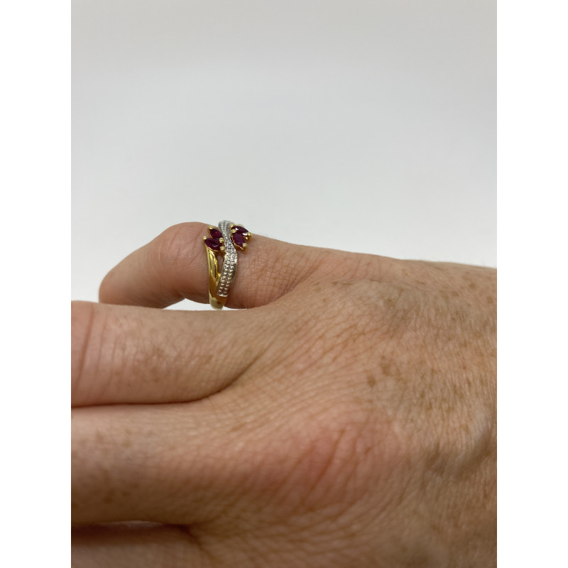 Bague avec 2 discount pierres