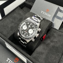 Montre Tudor Black Bay panda noir