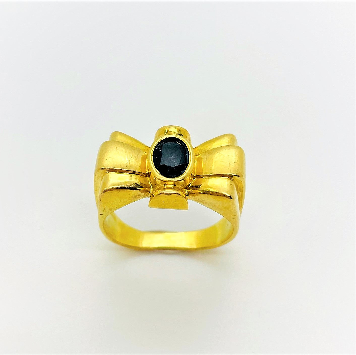 Bague Noeud Or Jaune avec Saphir