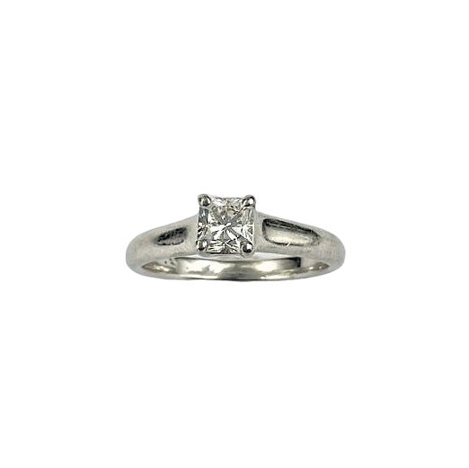 Bague Tiffany & Co Lucida avec Diamant Solitaire 0.37ct