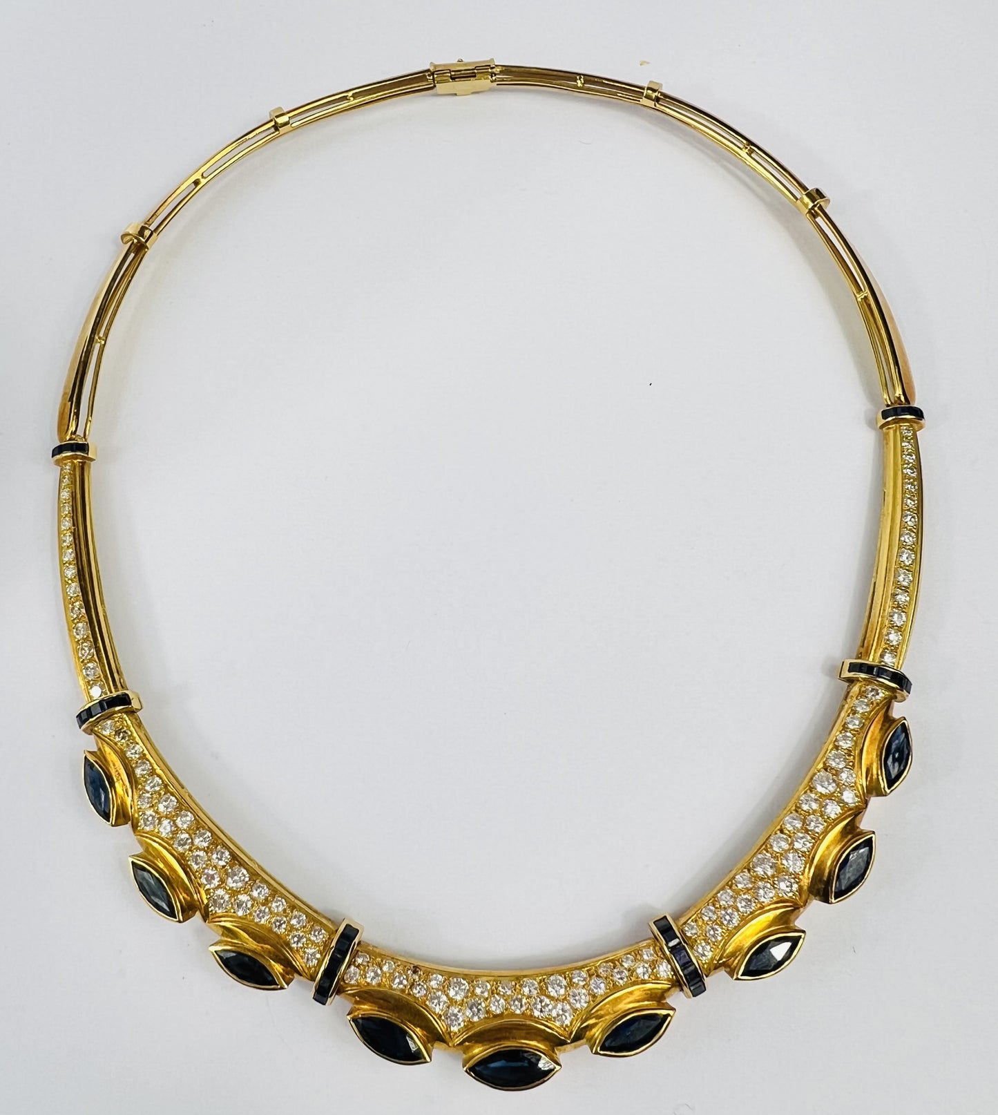 Collier Or Jaune avec Saphir et Diamant