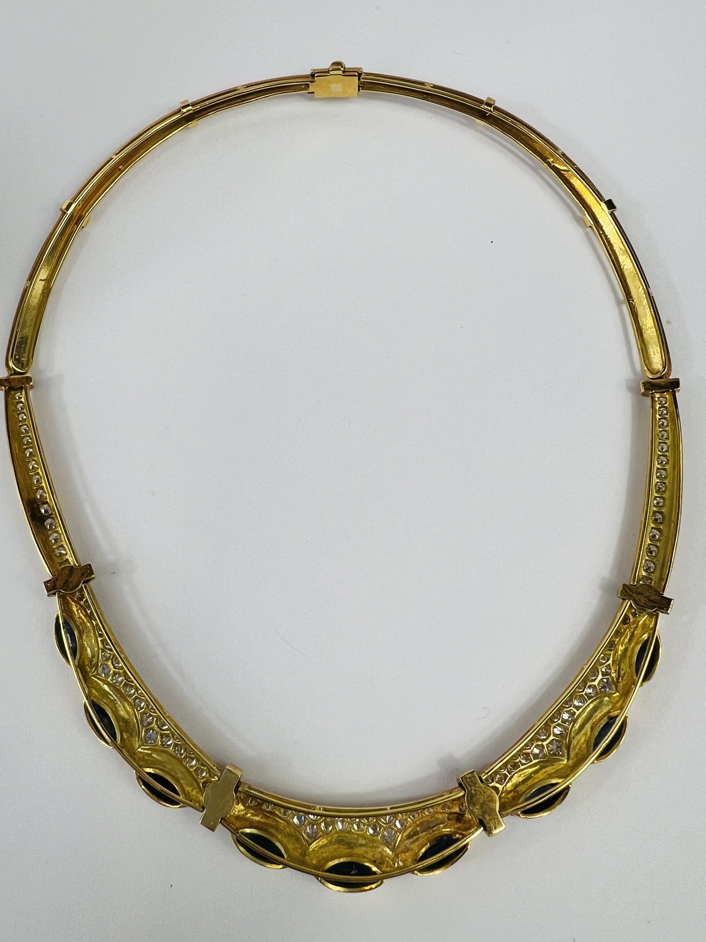 Collier Or Jaune avec Saphir et Diamant