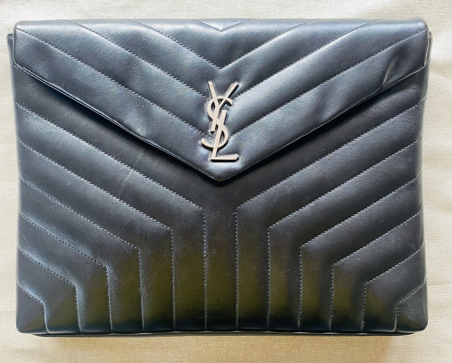 Pochette Yves Saint Laurent