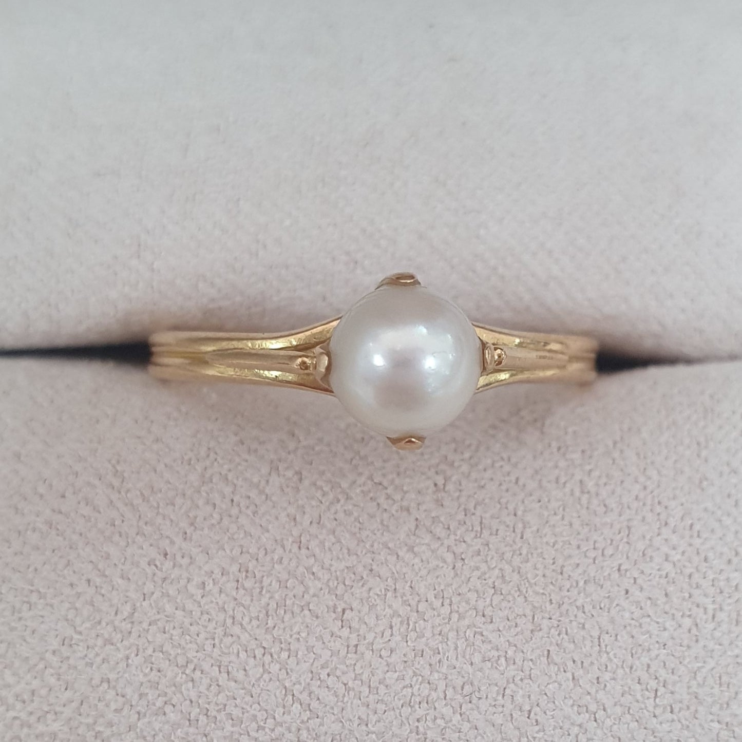 Bague Or avec Perle Blanche