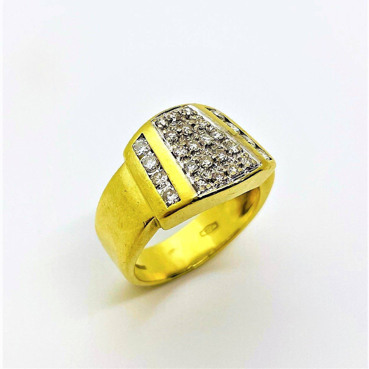 Bague Pavage Diamants Or jaune