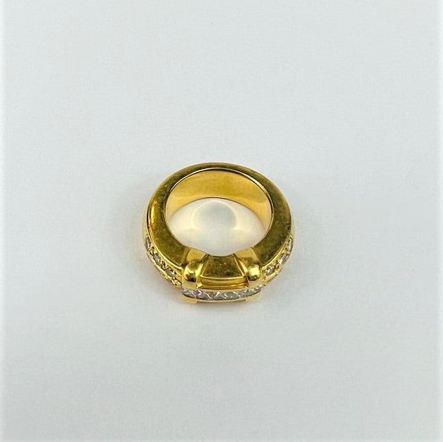 Bague en Or Jaune ornée de Diamants Princesses