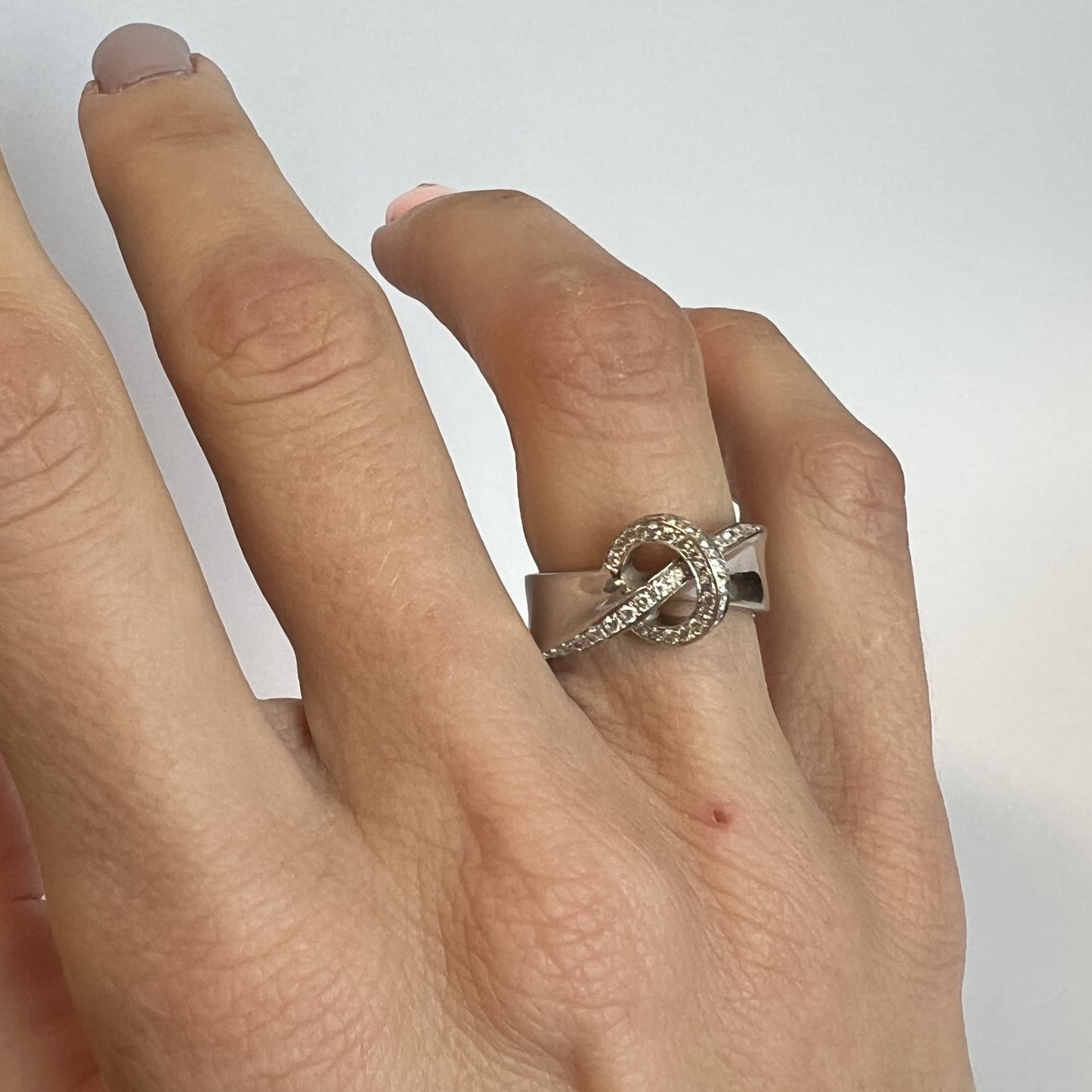 Bague Or Blanc avec Anneau de Diamant