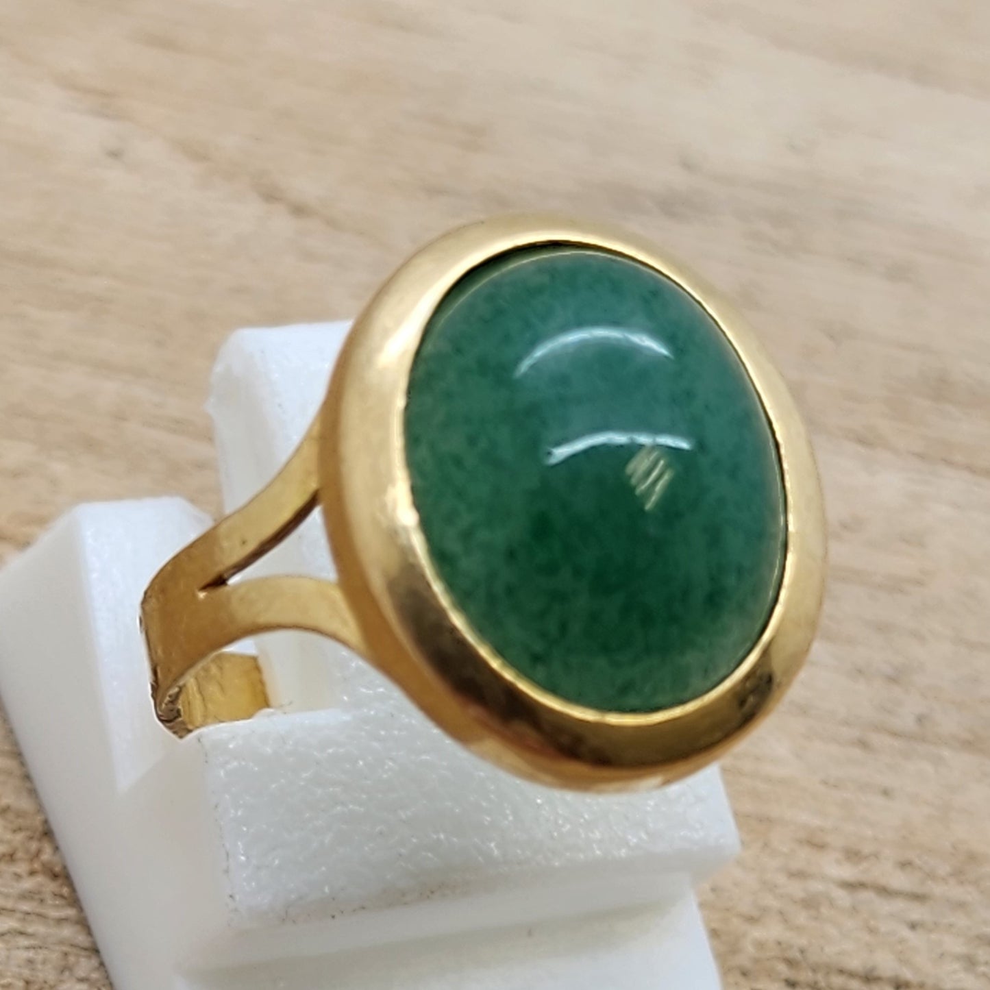 Bague Or avec Pierre de Jade