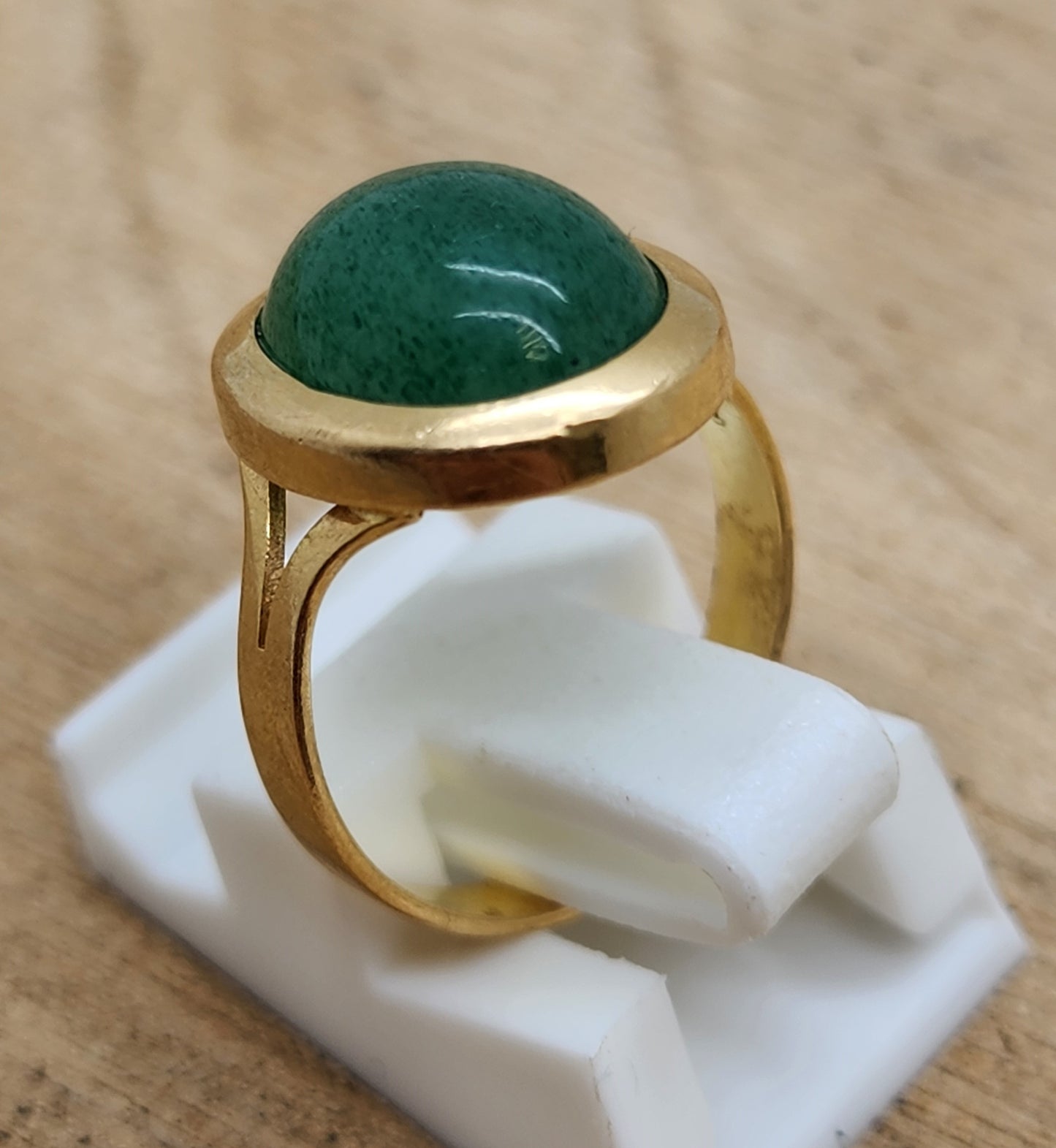 Bague Or avec Pierre de Jade