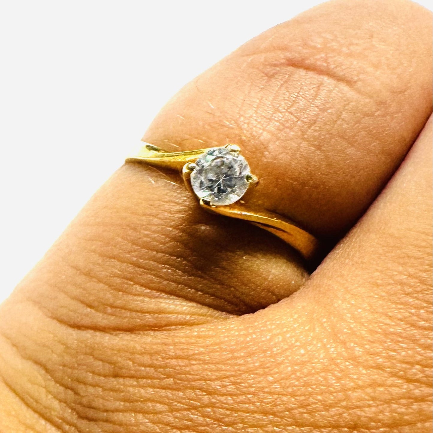 Bague Or Jaune avec Oxyde Solitaire