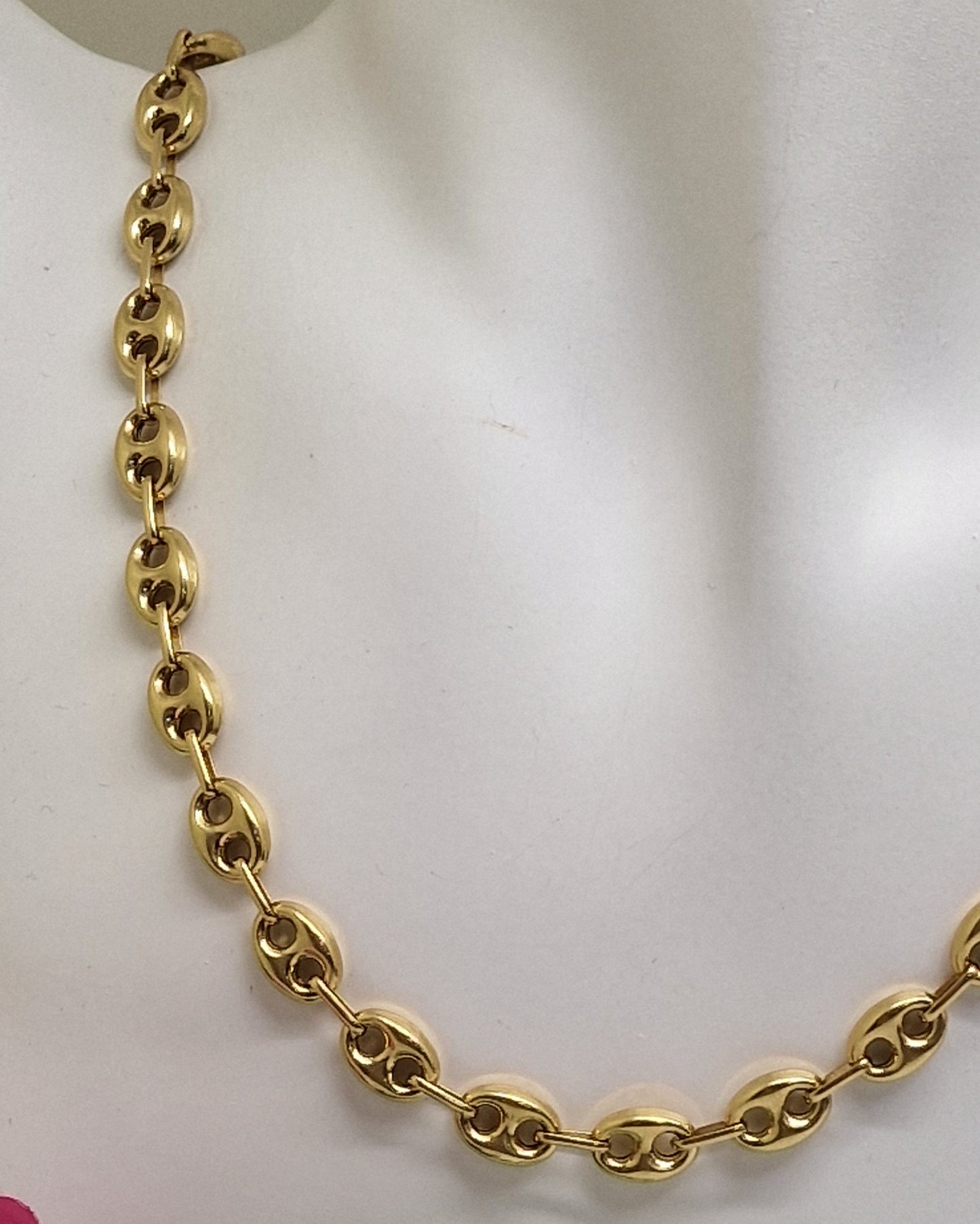 Collier or avec maille grain de café