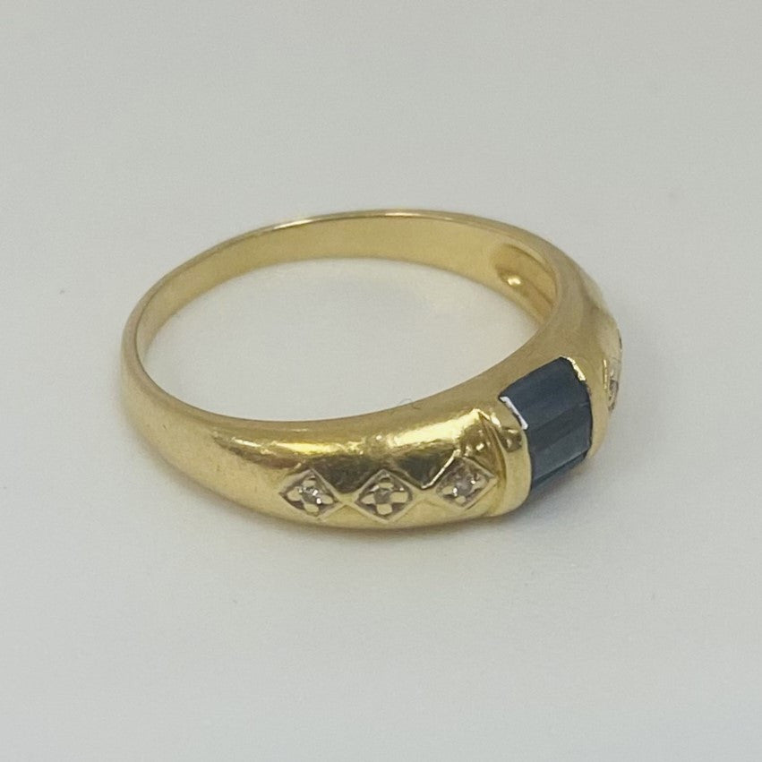 Bague Or avec Saphir